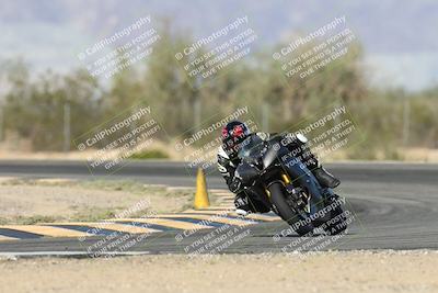 media/Nov-16-2025-Race Pace (Sun) [[8c5fa54630]]/Verified Riders/2-Turn 7 (945am)/